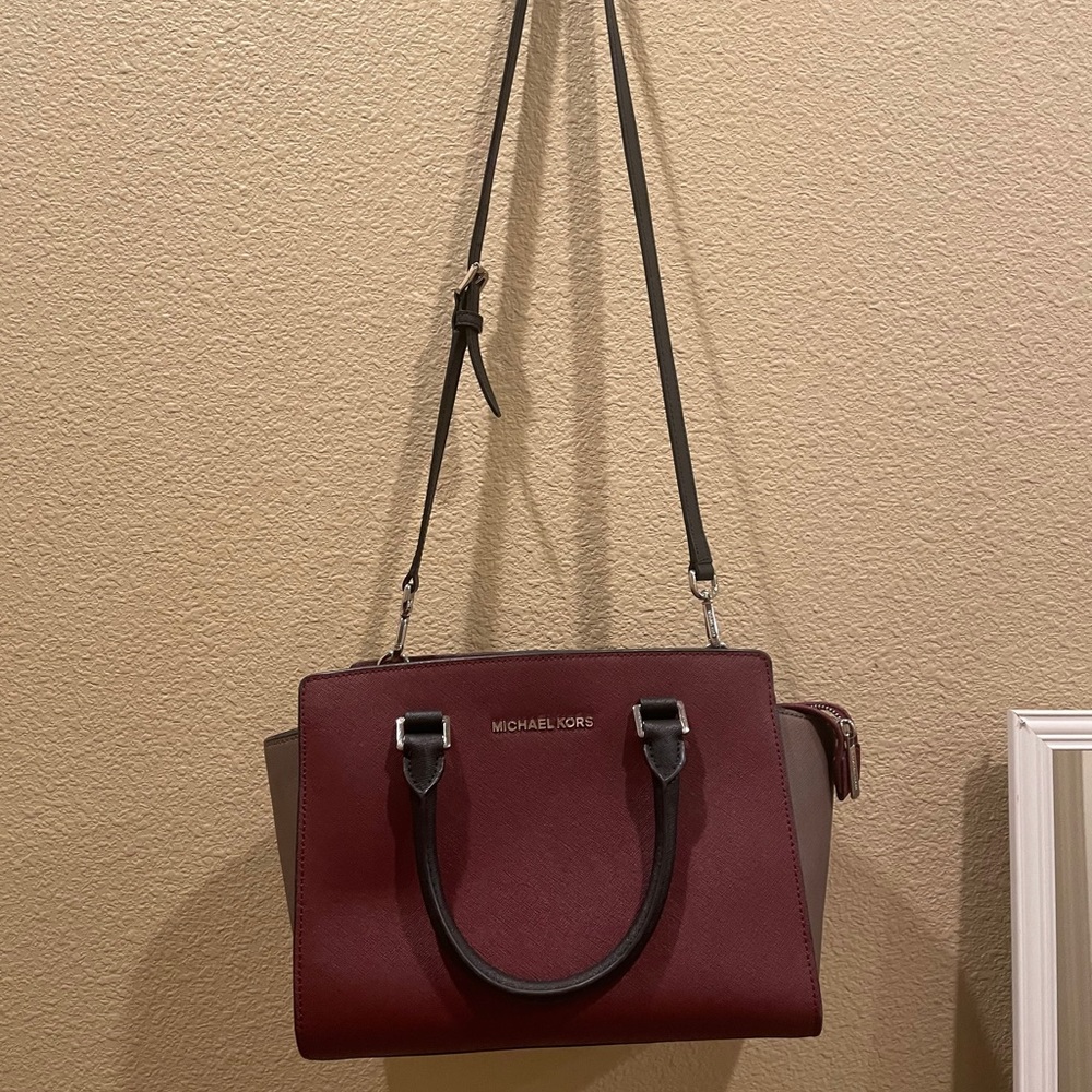 Michael kors purse